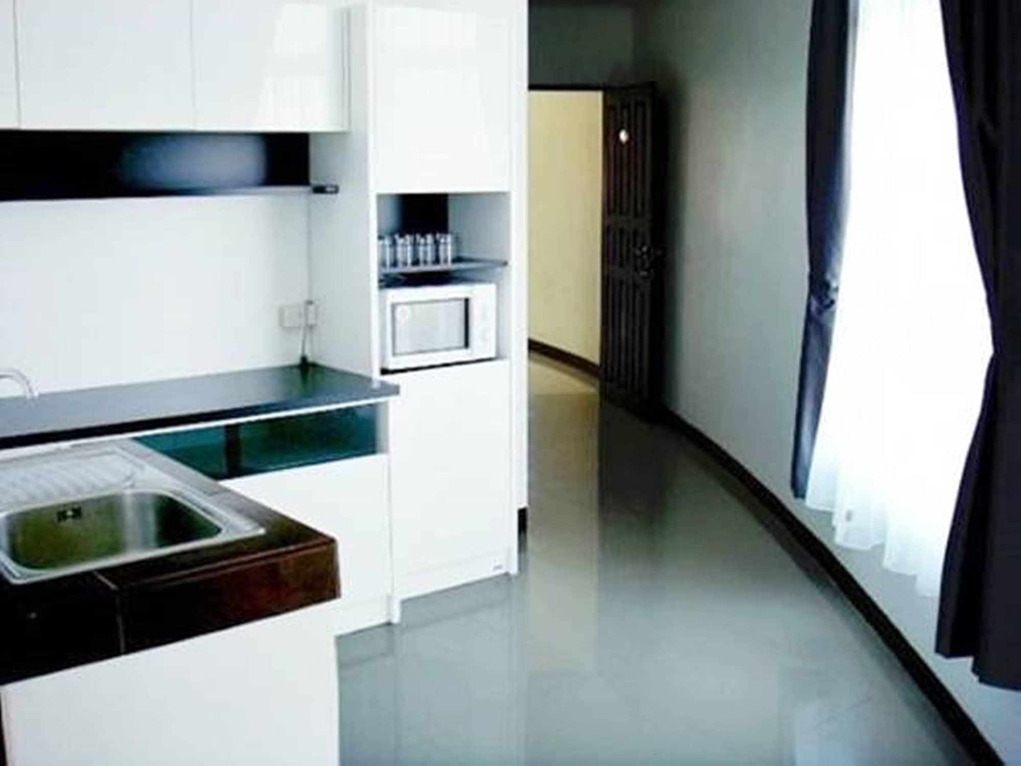 Grand Residence Jomtien Extérieur photo