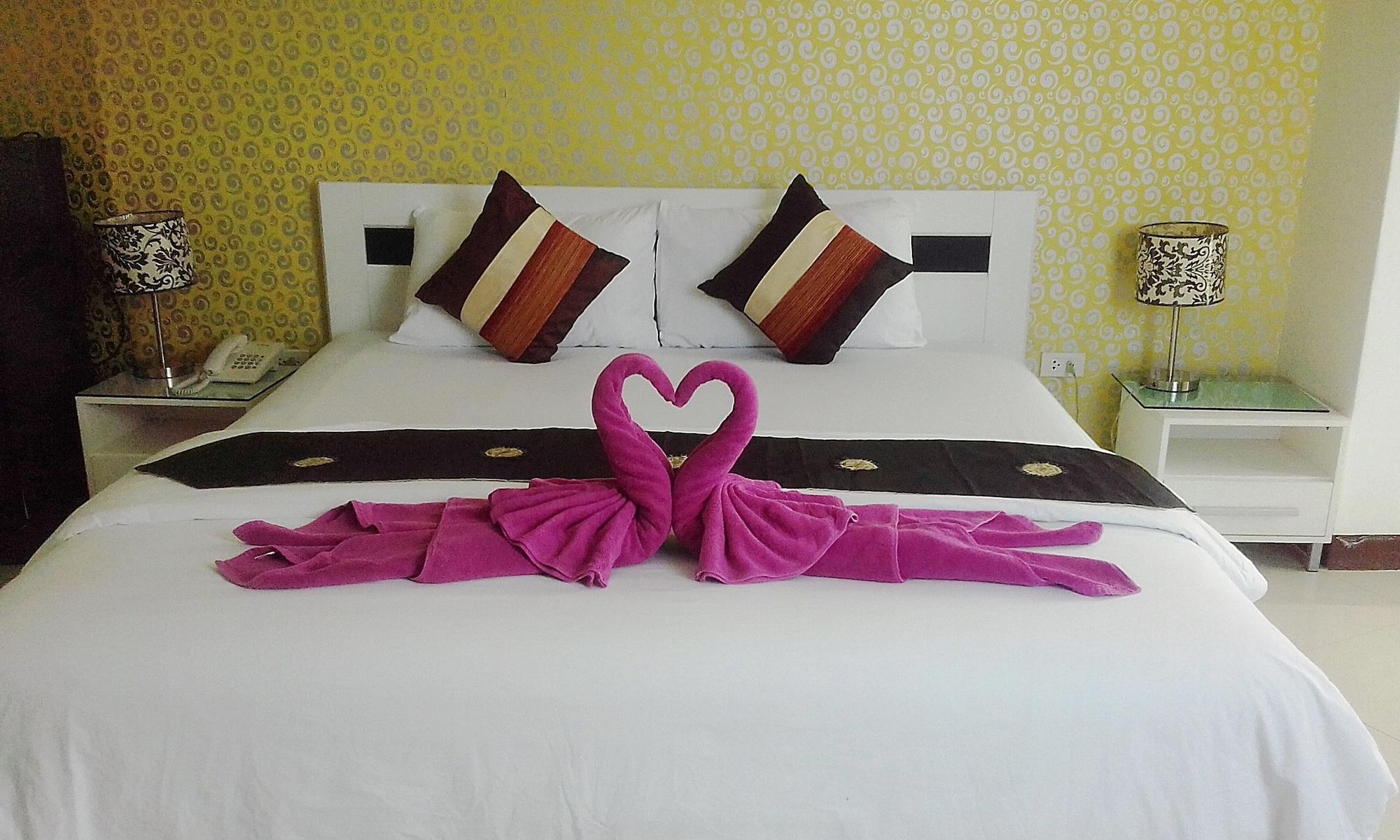Grand Residence Jomtien Extérieur photo