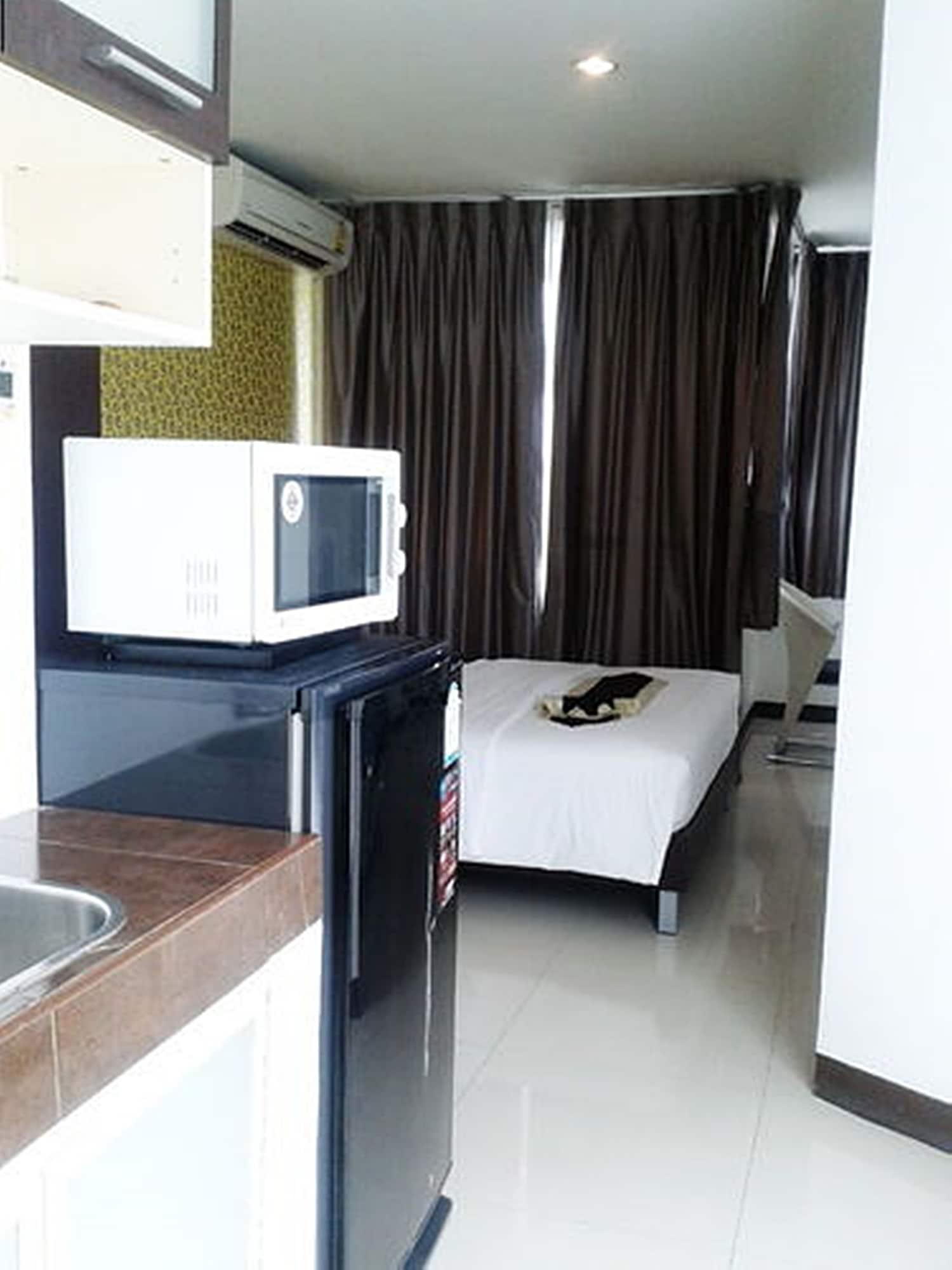 Grand Residence Jomtien Extérieur photo