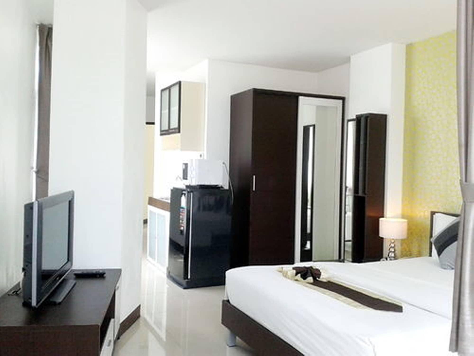 Grand Residence Jomtien Extérieur photo