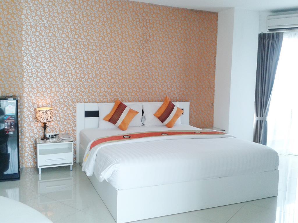 Grand Residence Jomtien Extérieur photo