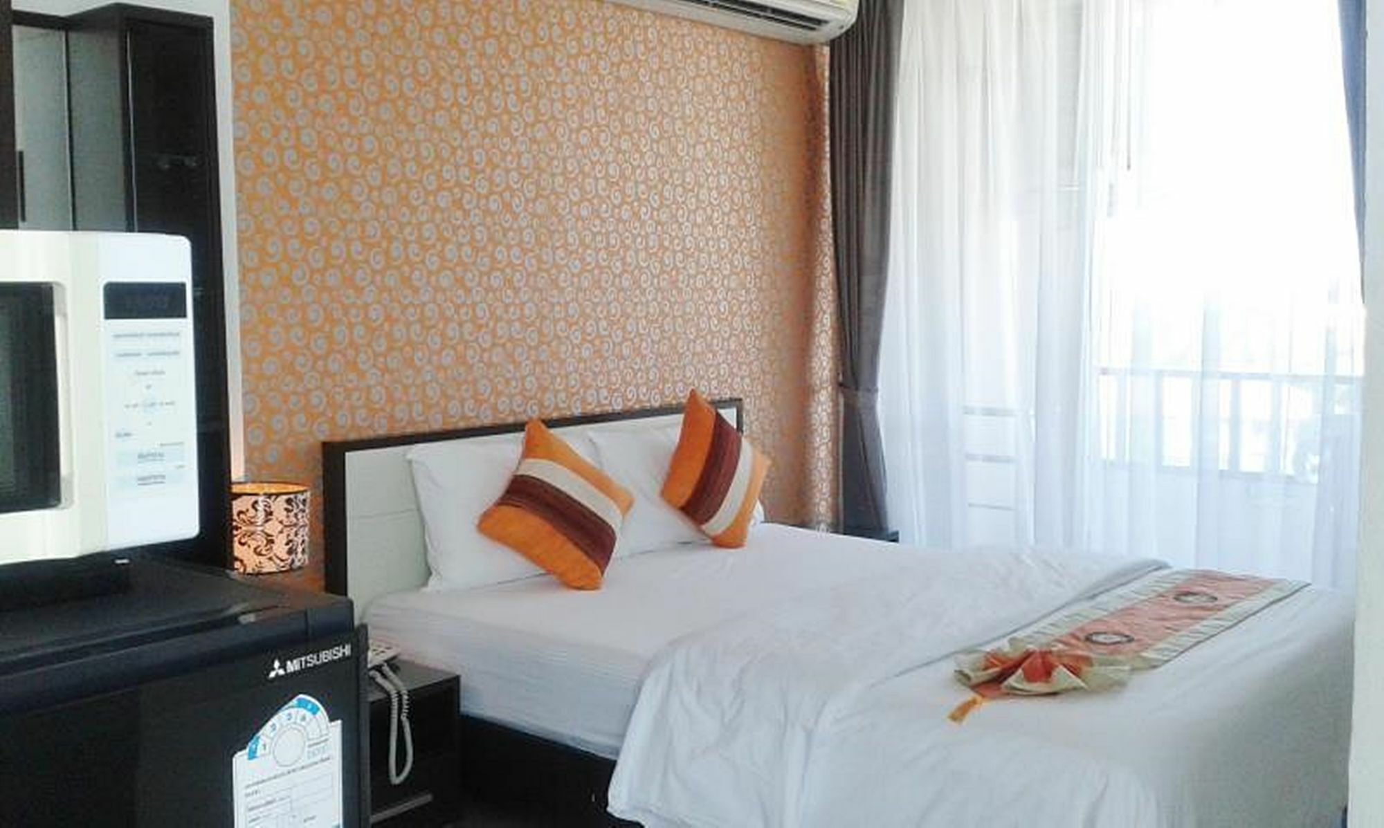 Grand Residence Jomtien Extérieur photo